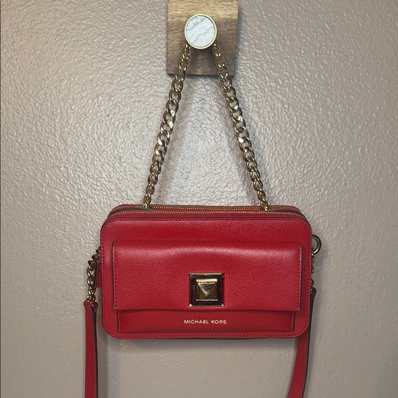 Michael Kors Handbags - ⚪️Michael kors Red Sylvia, Multi Leather Crossbody bag